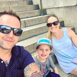 Meet your Posher, Lauren